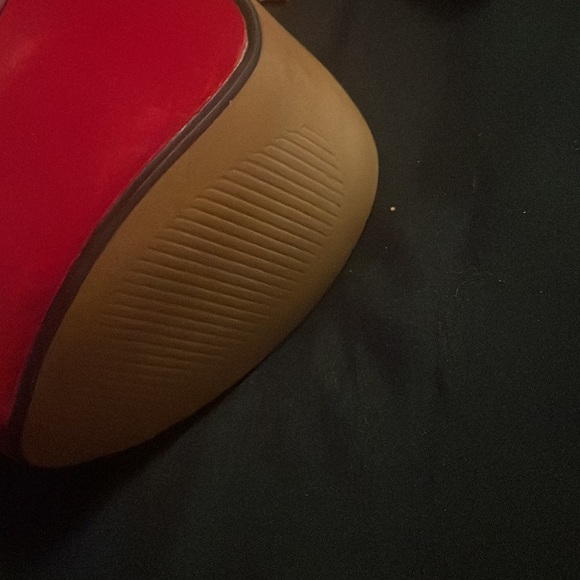 Camssoo 6inch red pumps size 8 - Picture 3 of 3